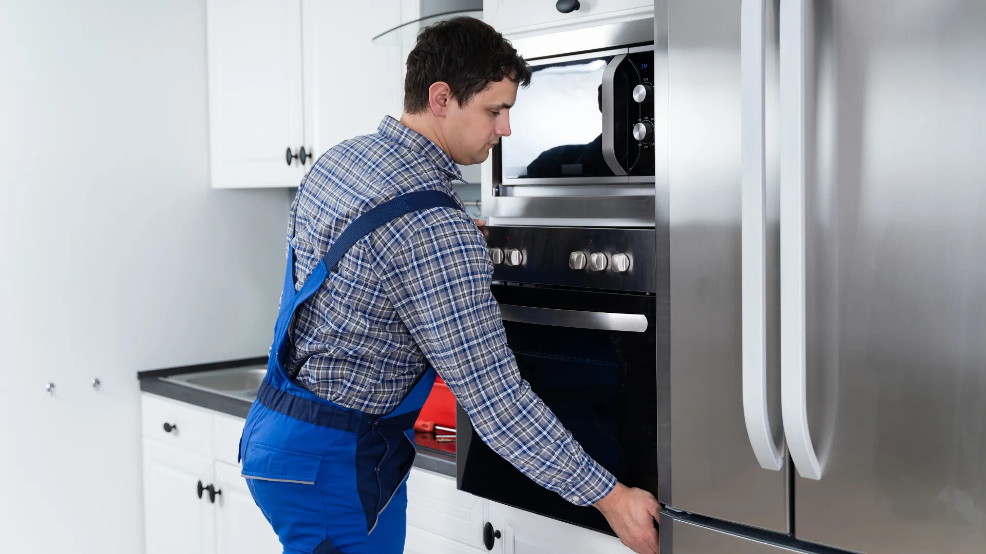 Oven Repair In Arabian Ranches 